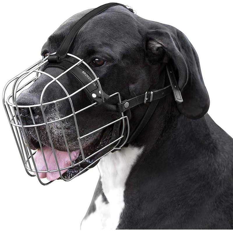Metal Dog Muzzle Wire Basket with Leather Straps Q205696