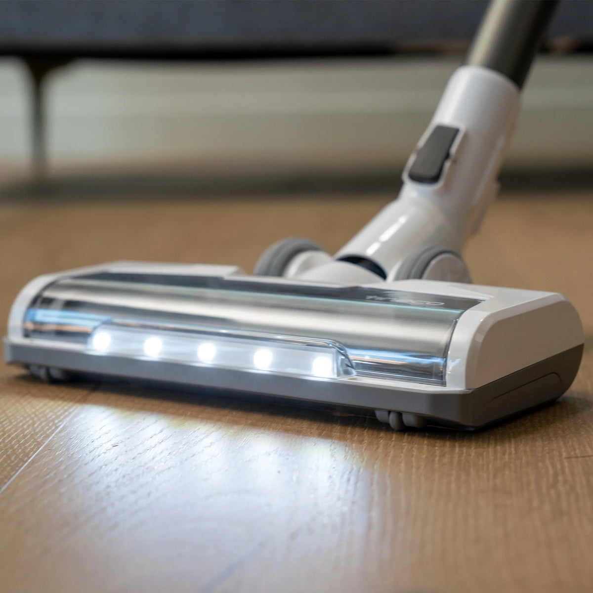 Cordless Lightweight Stick Vacuum T492