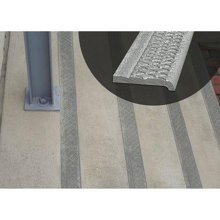 Silver 48In Cast Aluminum Stair Nosing R5362