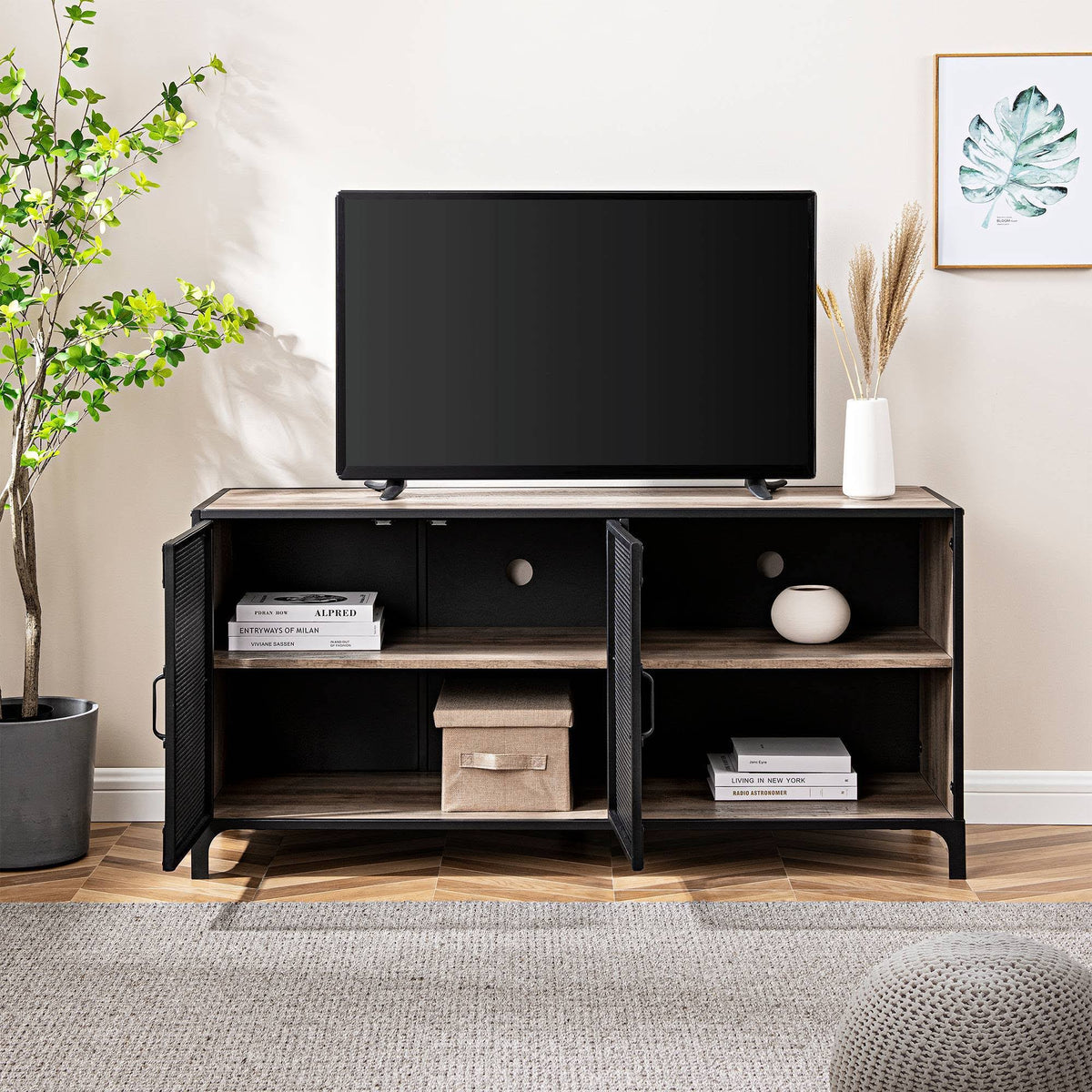 Gray Wash Metal Mesh TV Stand L802
