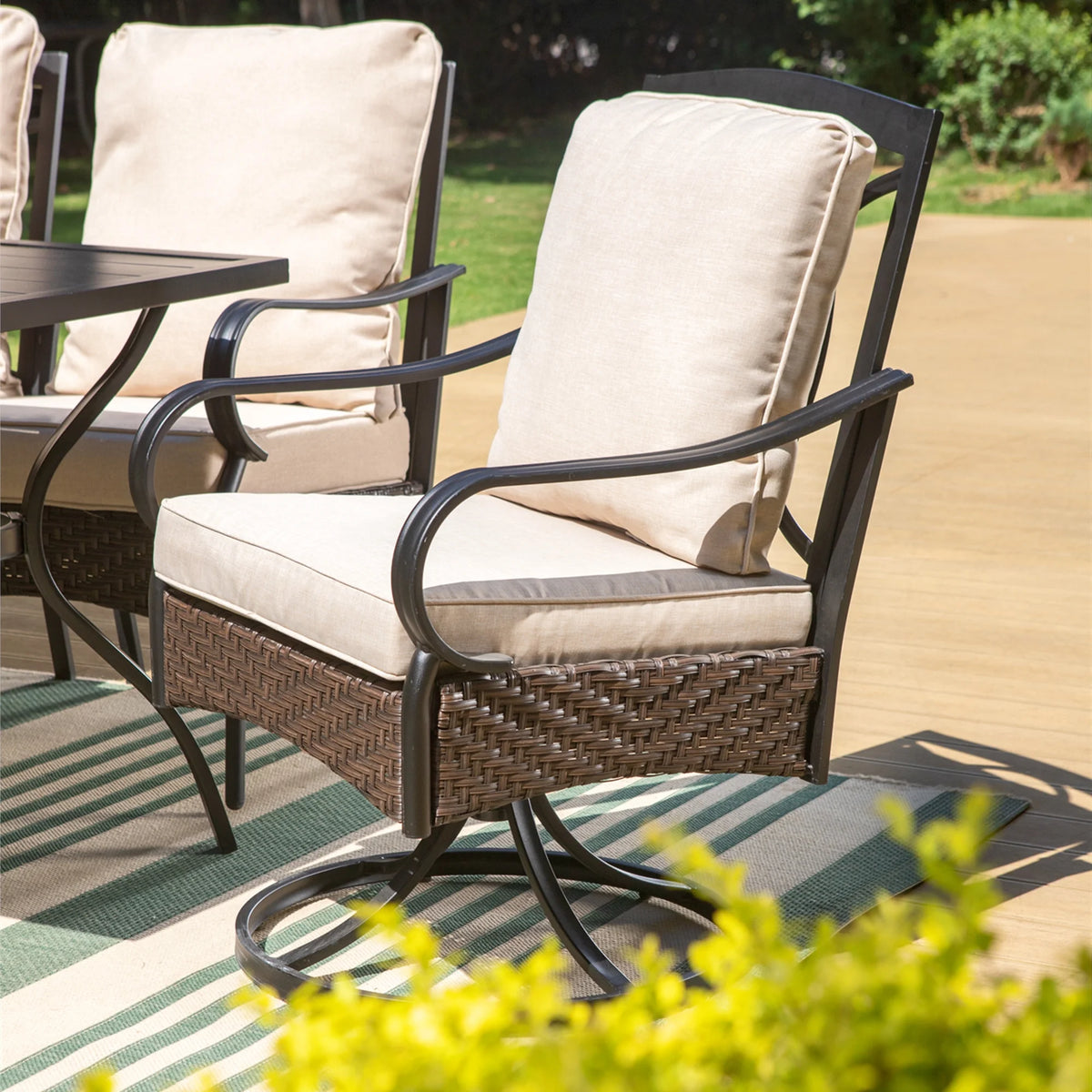 7-Piece Patio Dining Set with Swivel Wicker Chairs and Cushions X3003
