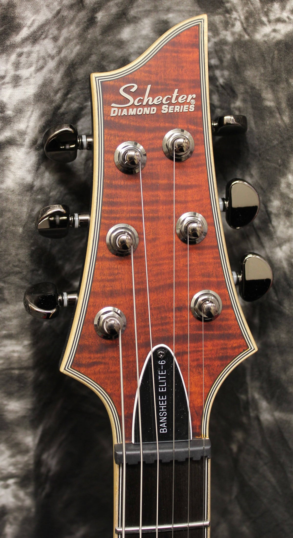 Cat's Eye Pearl Electric Guitar R234
