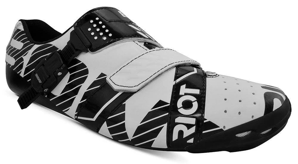 White/Black Wide Fit Shoes N452249