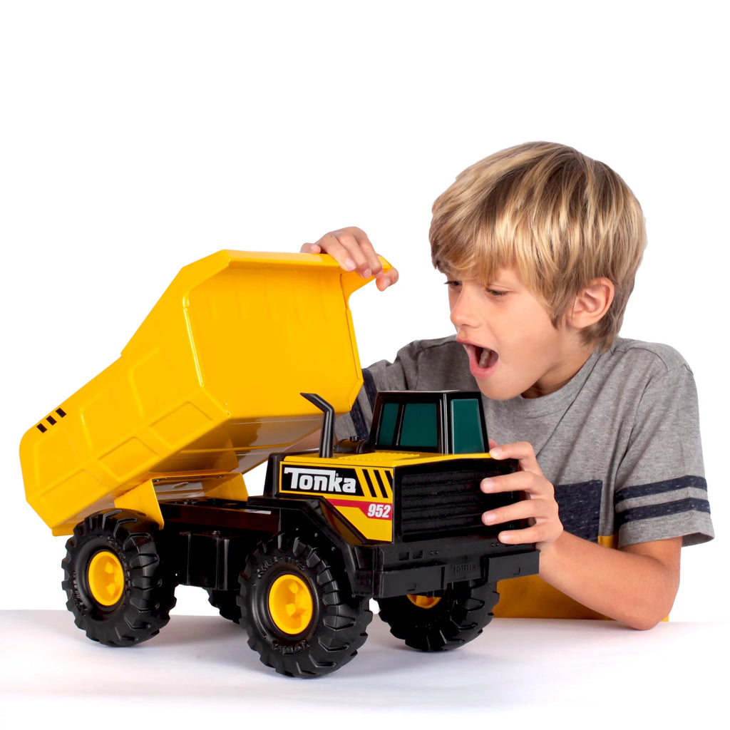Steel Dump Truck W338