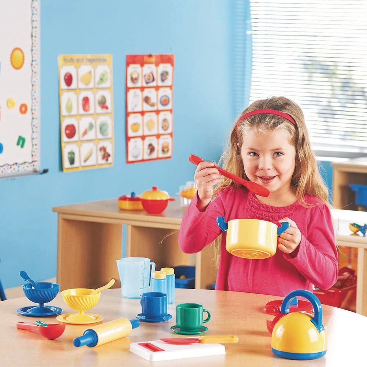 Pretend and Play Kitchen Set A72193