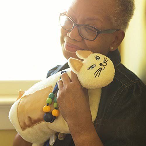 Cream Cat Fidget Comfort Muff Q8934